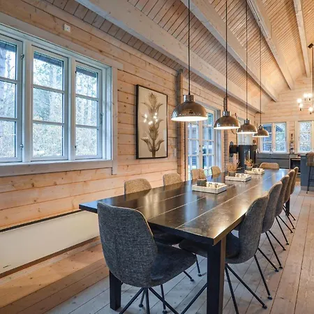 Amazing In W/ 5 Bedrooms * Rørvig